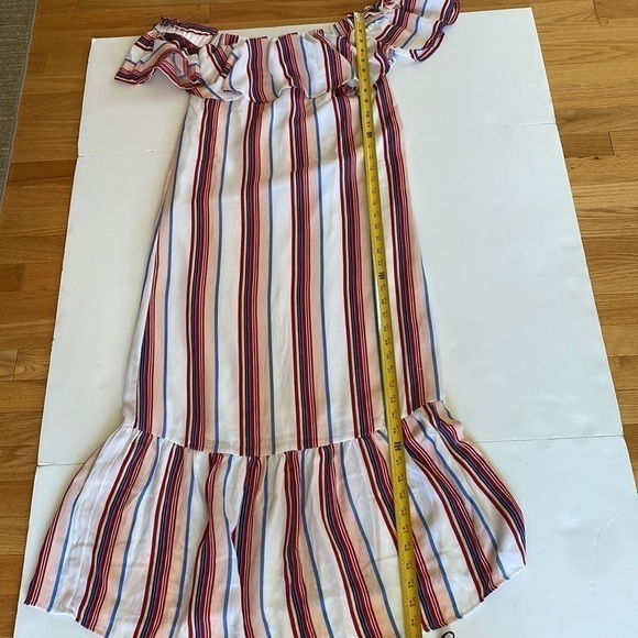 Lucca Striped Off The Shoulder Maxi Dress Size Small - Picture 10 of 11